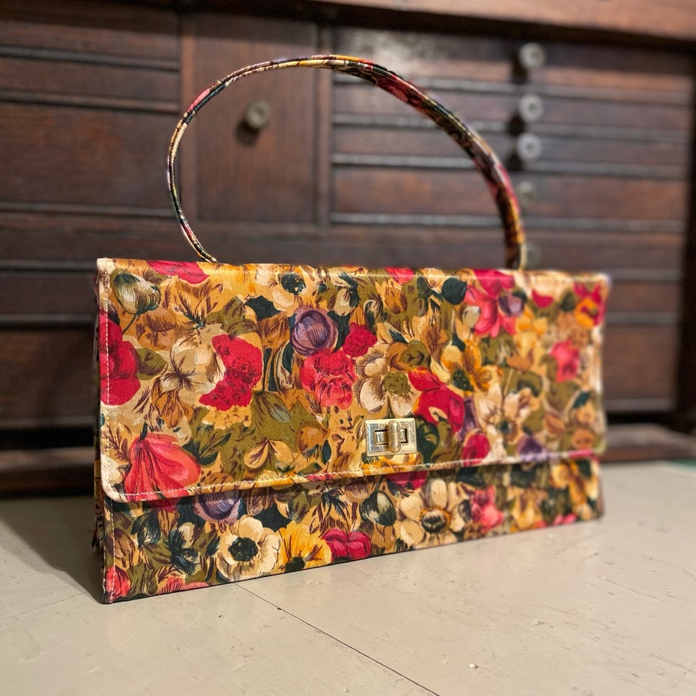 Vintage Floral Satin Handbag Purse